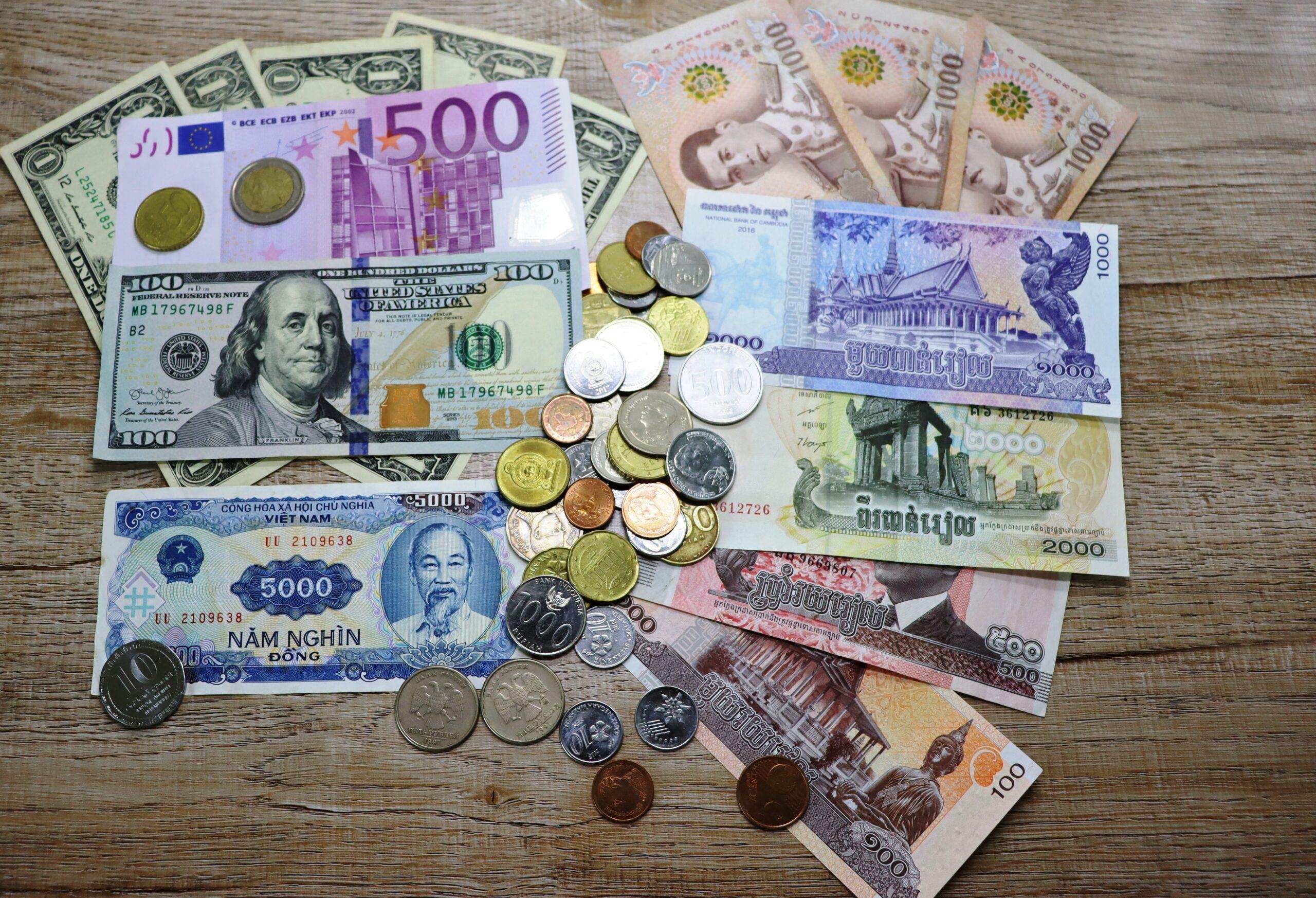 Types of Bank Accounts You Should Consider in 2025